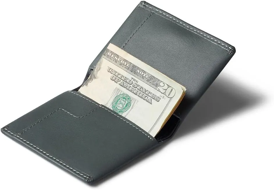 Bellroy Slim Sleeve, slim leather wallet (Max. 8 cards and bills)