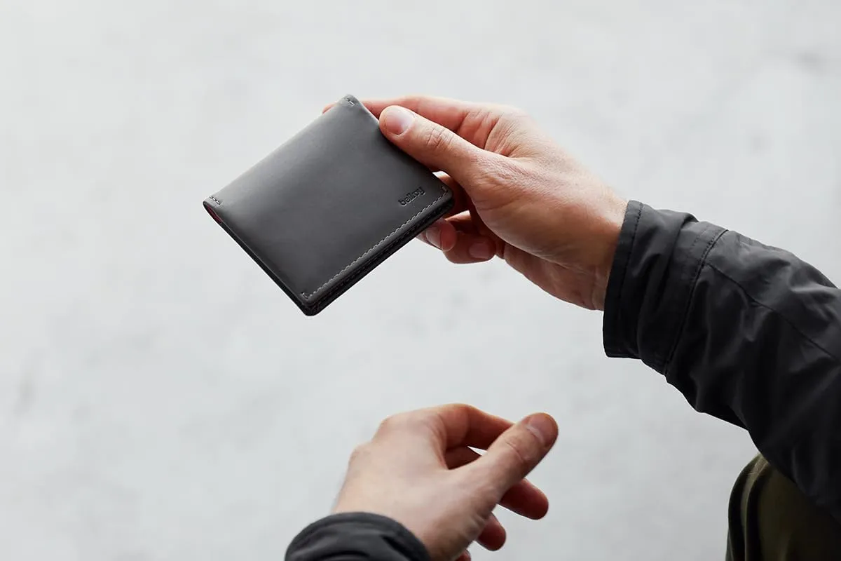 Bellroy Slim Sleeve, slim leather wallet (Max. 8 cards and bills)