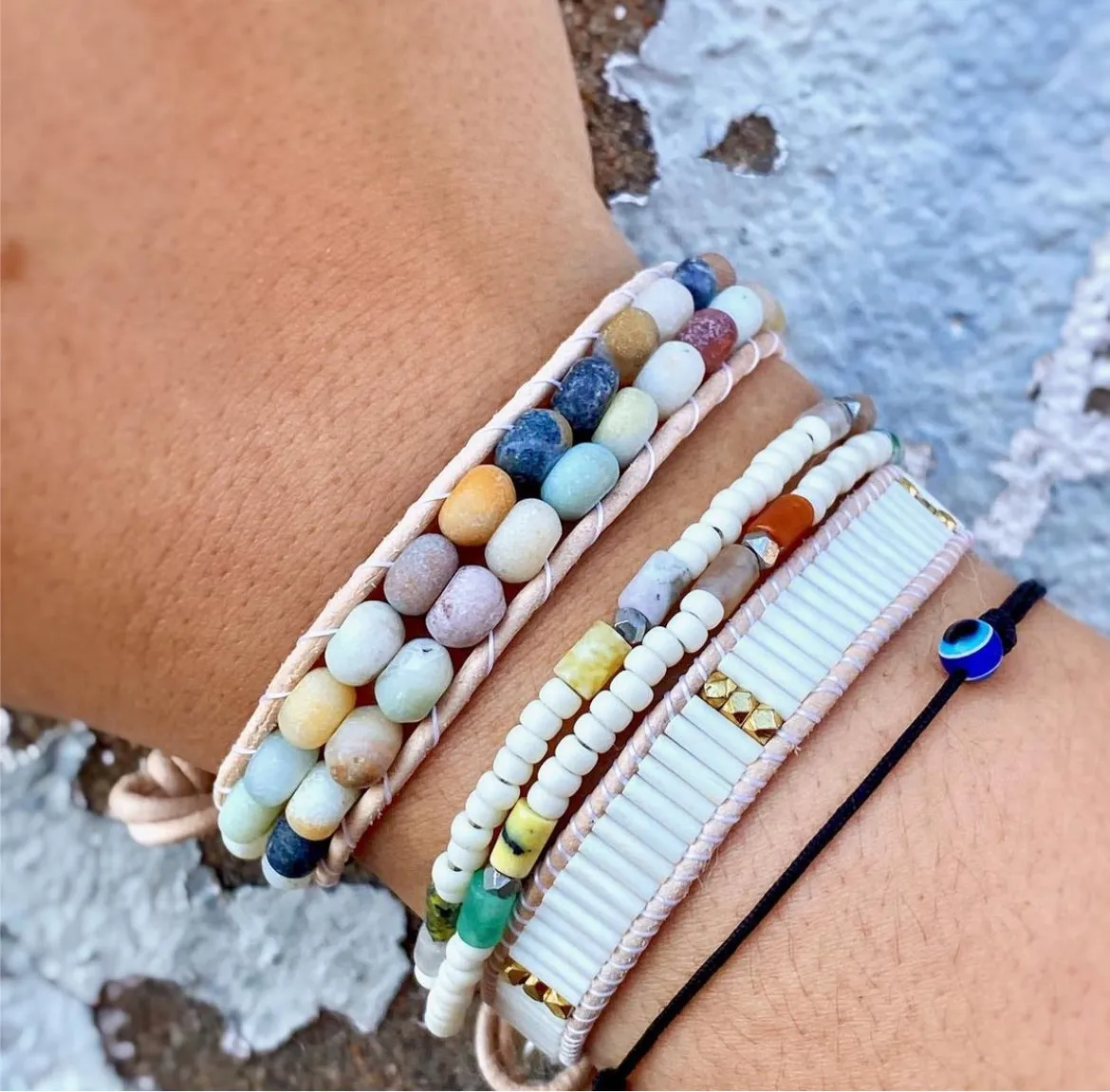 BLANCO gemstone thin wrap