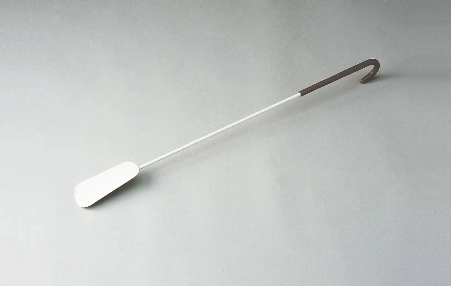 Homecraft Metal Shoehorn, with PVC Hand Grip, 600mm