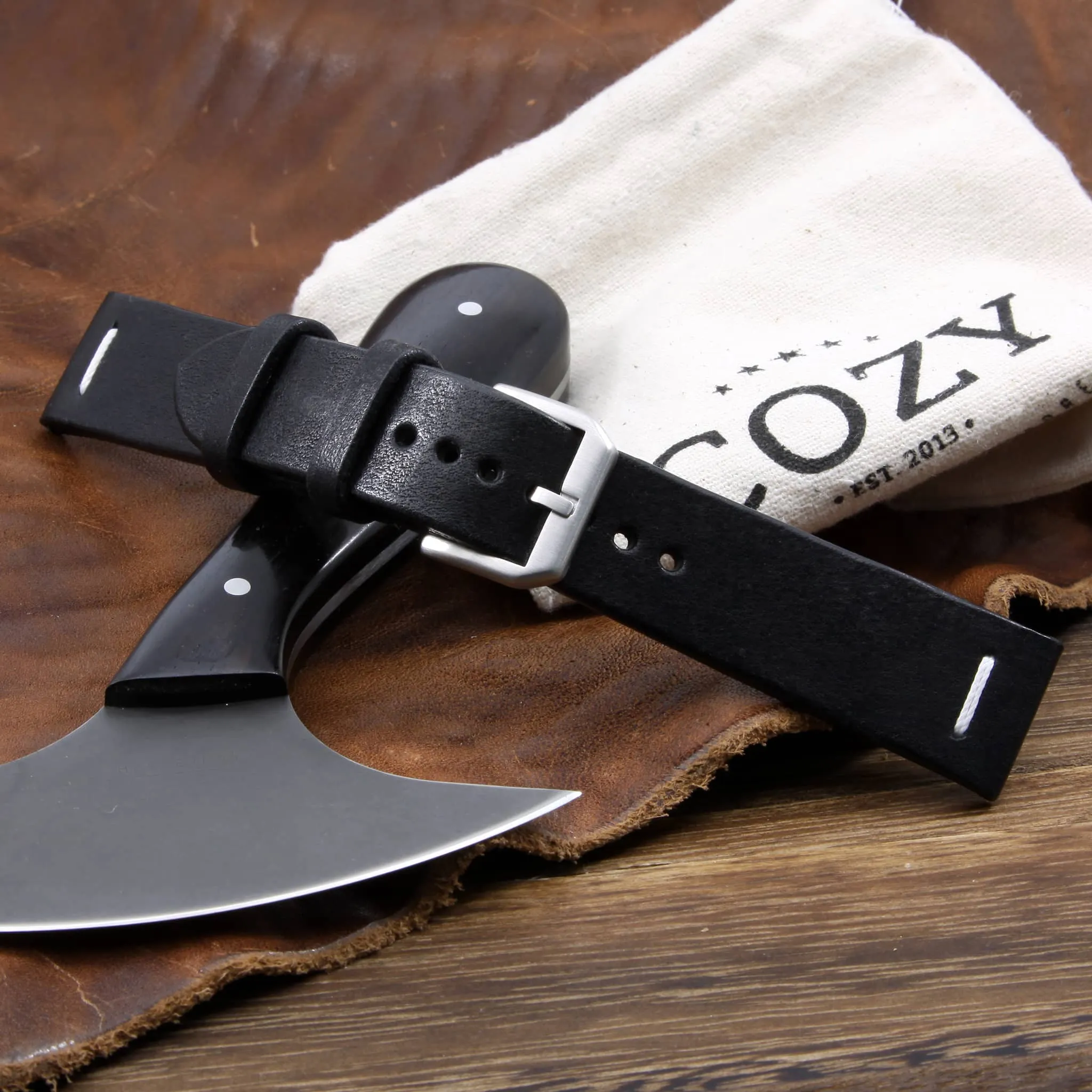 Leather Watch Strap, Vintage NERO (Black) | Center Stitch